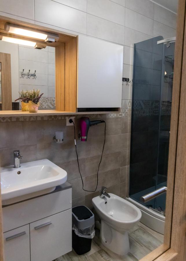 Apartmani Pranjic โปเรช ภายนอก รูปภาพ