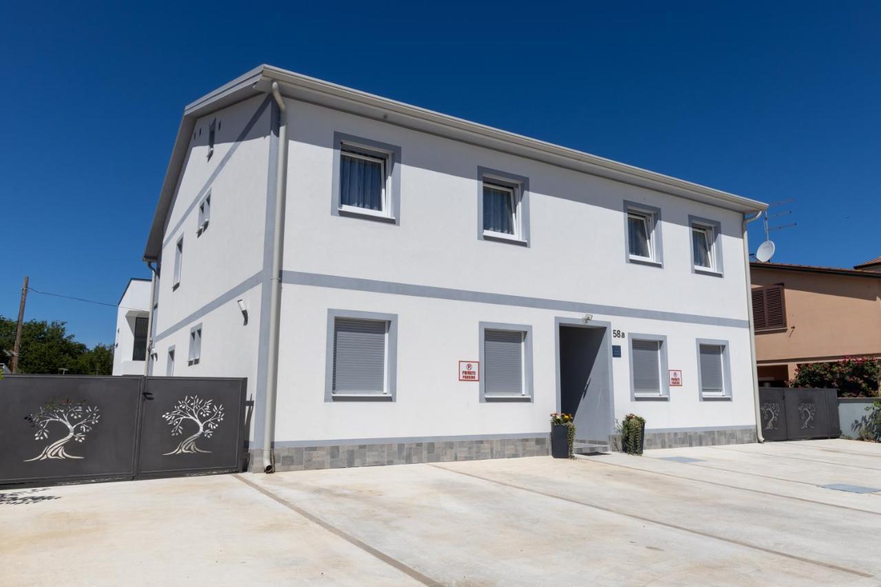Apartmani Pranjic โปเรช ภายนอก รูปภาพ