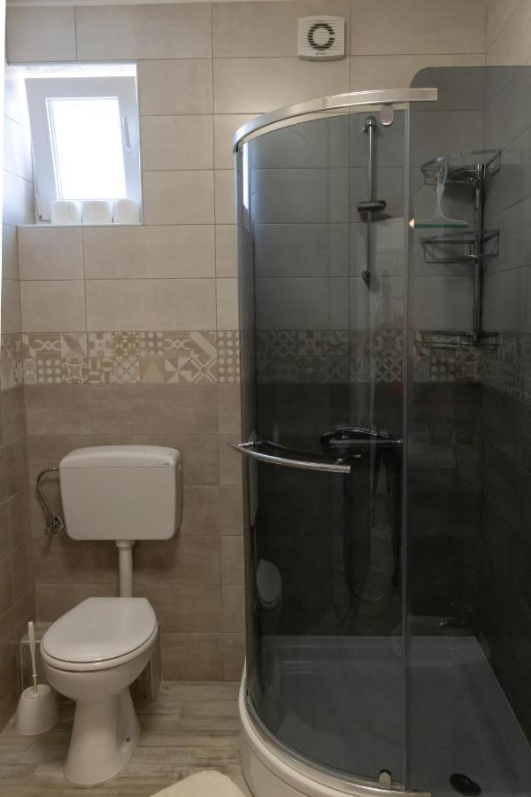 Apartmani Pranjic โปเรช ภายนอก รูปภาพ