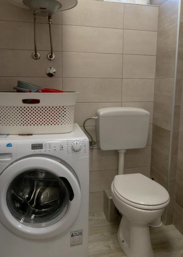 Apartmani Pranjic โปเรช ภายนอก รูปภาพ