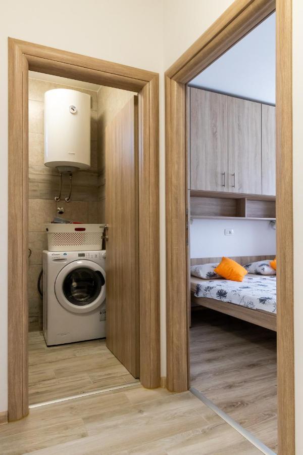 Apartmani Pranjic โปเรช ภายนอก รูปภาพ