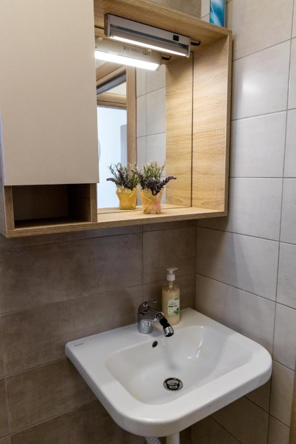 Apartmani Pranjic โปเรช ภายนอก รูปภาพ