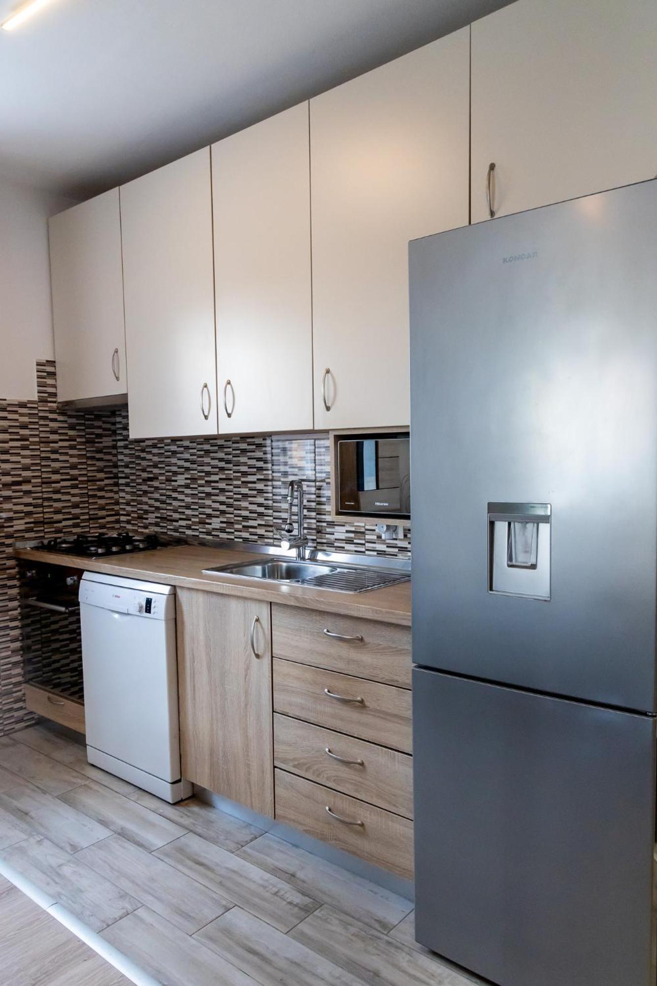 Apartmani Pranjic โปเรช ภายนอก รูปภาพ