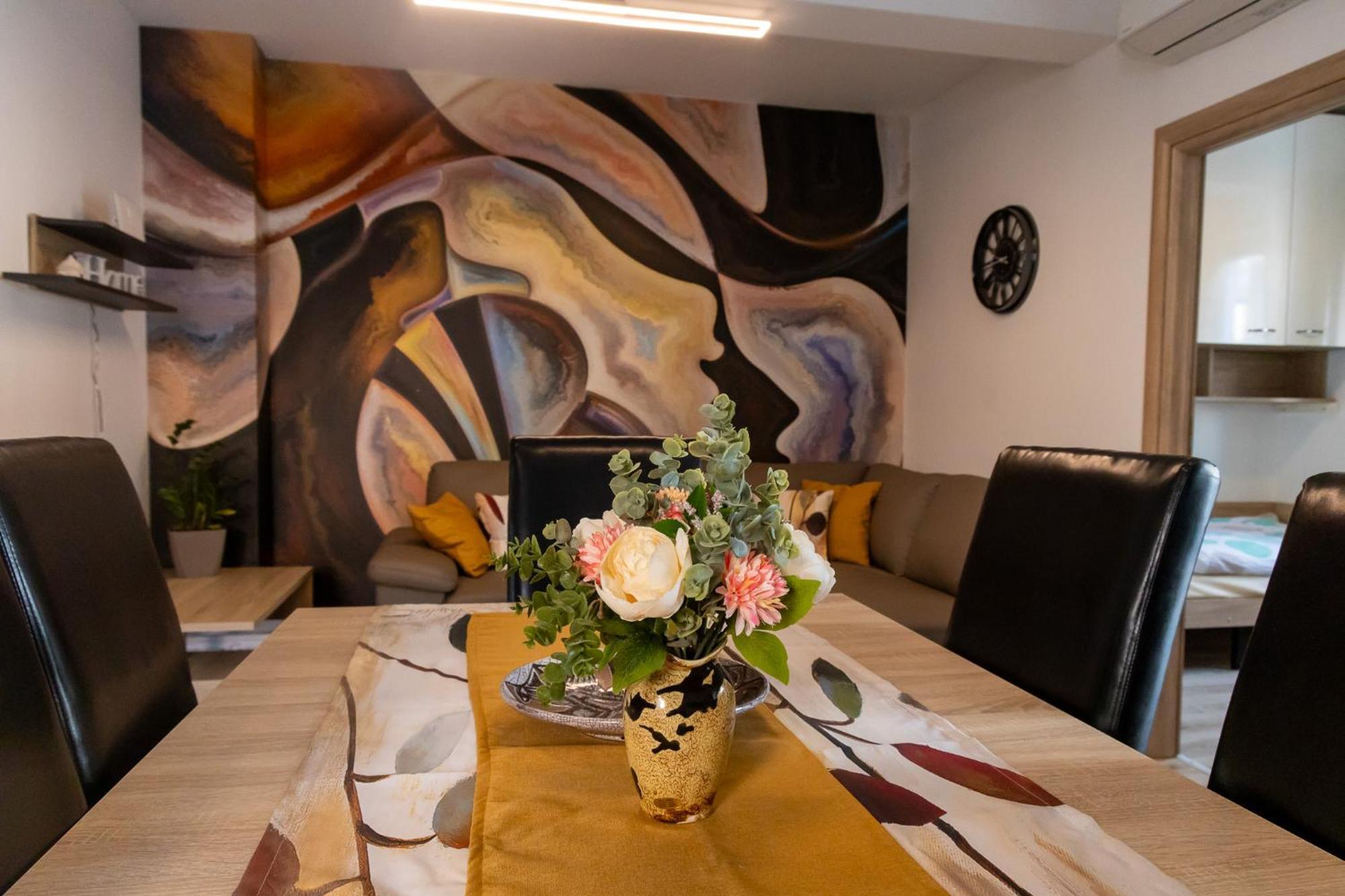 Apartmani Pranjic โปเรช ภายนอก รูปภาพ